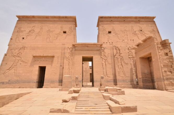 رحلات معبد دندرة